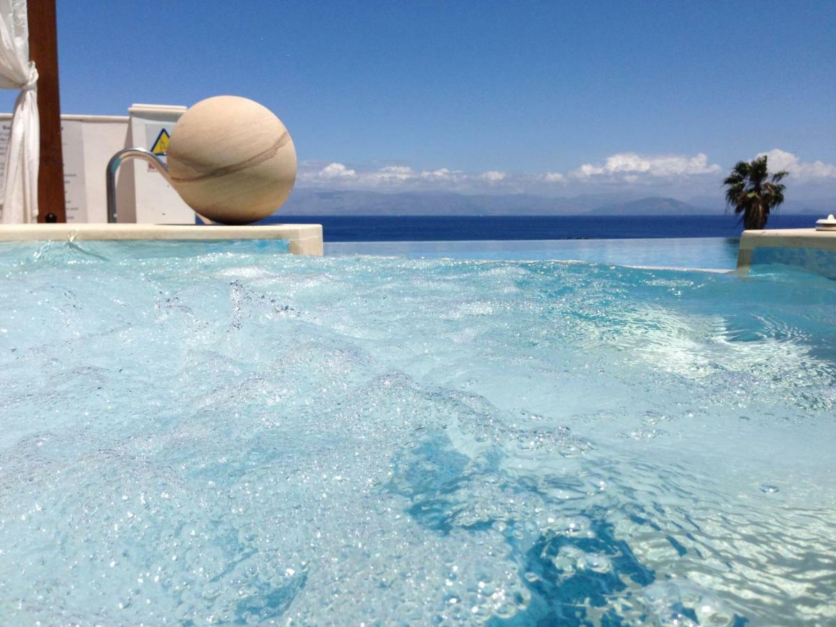 Ionian Pearl Luxury Spa Villa Mesongi Bagian luar foto