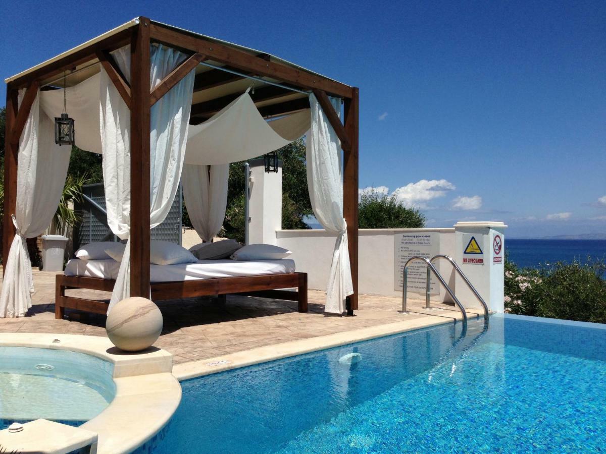 Ionian Pearl Luxury Spa Villa Mesongi Bagian luar foto