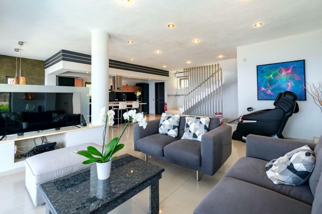 Ionian Pearl Luxury Spa Villa Mesongi Bagian luar foto