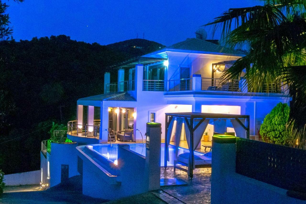 Ionian Pearl Luxury Spa Villa Mesongi Bagian luar foto